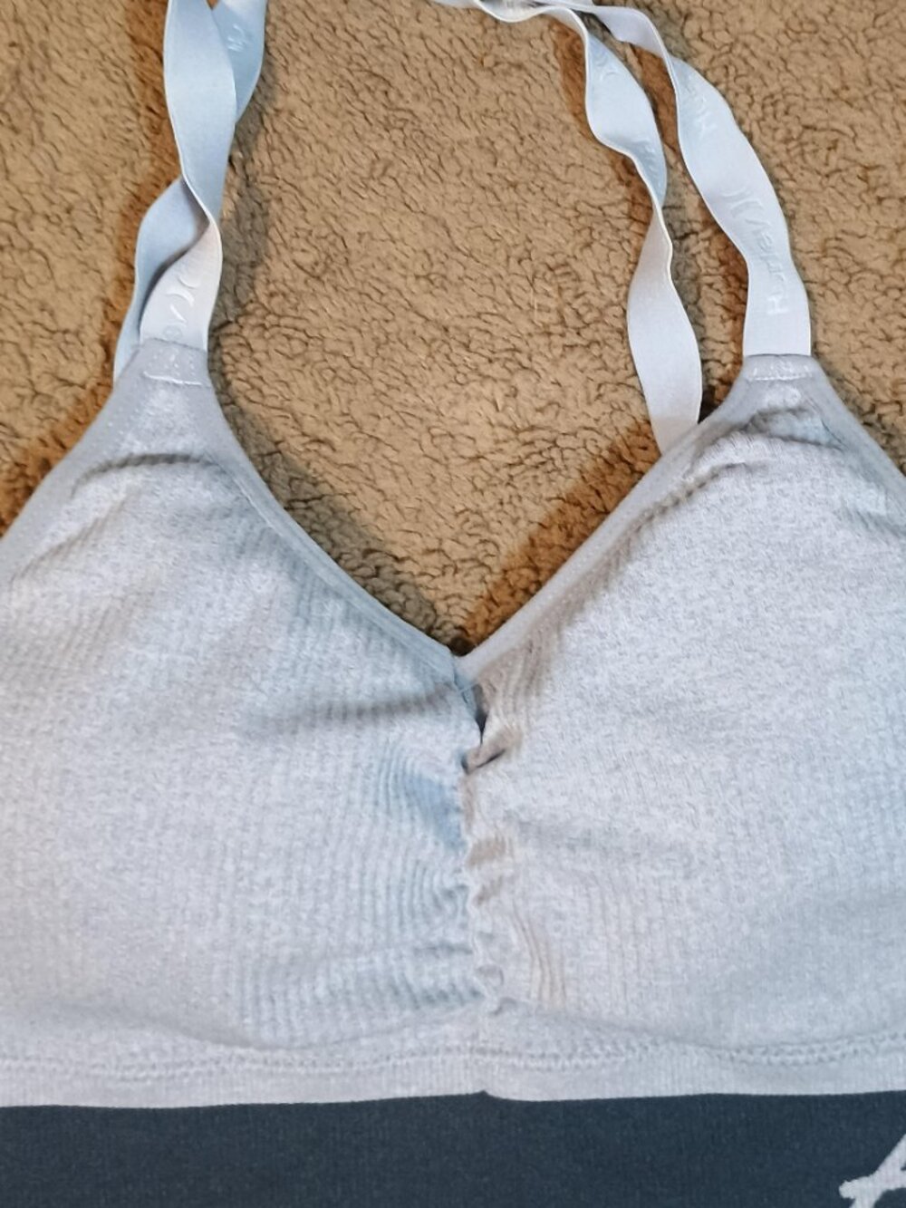 Hurley/Sports Bra/Womens Medium/Blue Cross Back Plunge V Athleisure Active Top - Picture 5 of 7